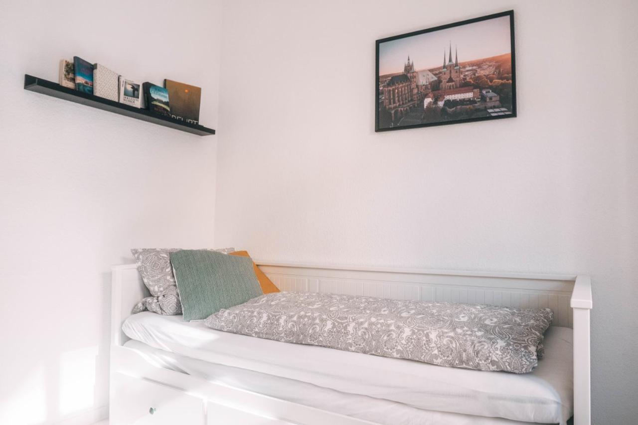 Gemutliche 45M² Wohnung Mit Netflix & Disney+ Ерфурт Екстериор снимка
